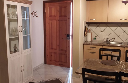 Ammoudia Condo | Ferienwohnungen und Ferienhaus , nur 300 m zum Strand