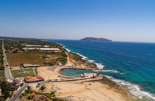 Agrilos House | Filiatra Prive Escape - Seaview & Nature Serenity