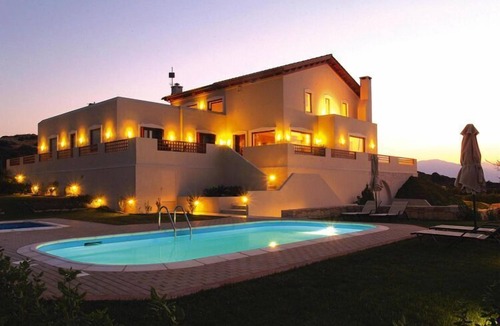 Choudetsi Villa | First class villa with pool