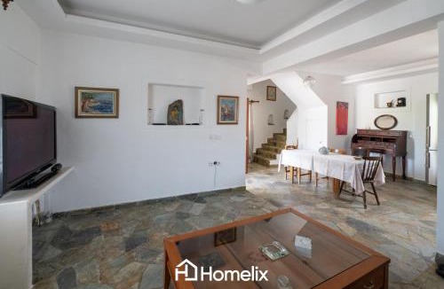 Chalcis Apartment | Fivi