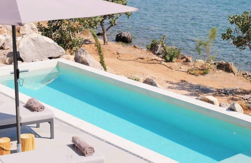 Aegina Villa | Floating Cubes Villa Piscina with private Pool