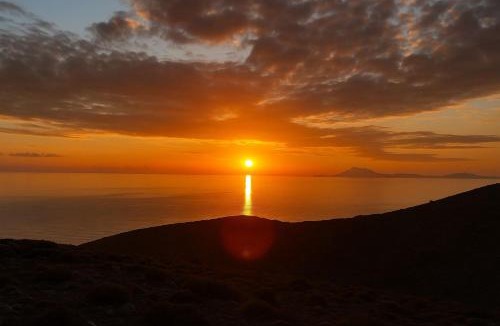 Ano Meria House | Folegandros Enchanting Moniasma Home, Sunset Views