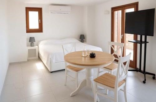 Ano Meria House | Folegandros Moniasma Serenity - Livadaki Sunny Gem