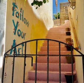 Kithira Apartment | Follow Your Art