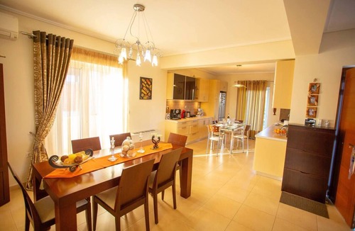 Nafpaktos Villa | Fou's 3-Bed Villa in nafpaktos