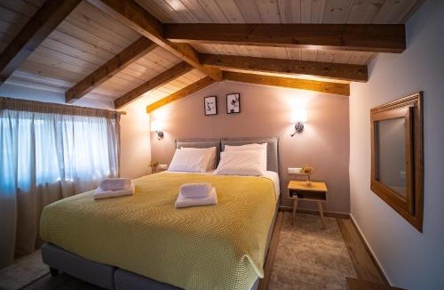 Katsikas Apartment | Fresh Living Suites
