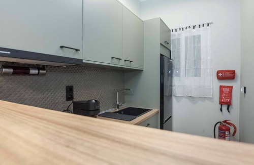Athens Apartment | Fresh Modern 1 Bd Apt in Vibrant Patisia