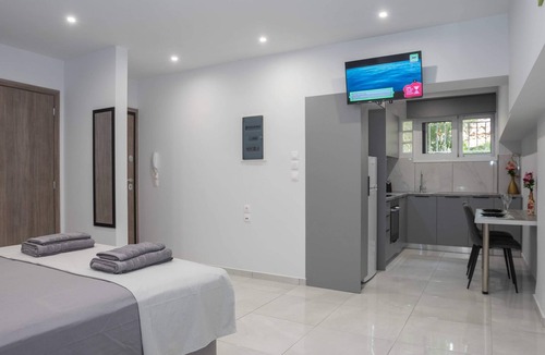 Athens Apartment | Fresh Studio in Pagrati Athens