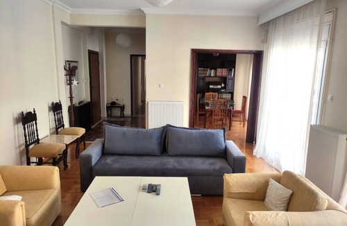 Larissa Apartment | Friendly central apartment! Best choice for trips or business purposes!