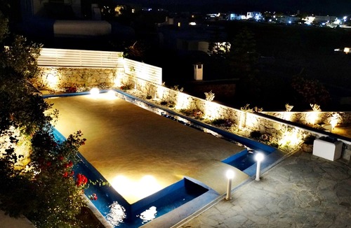 Ano Mera Apartment | Fully Renovated Studio for 2 persons