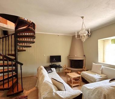 Kalavrita House | Galini Retreat