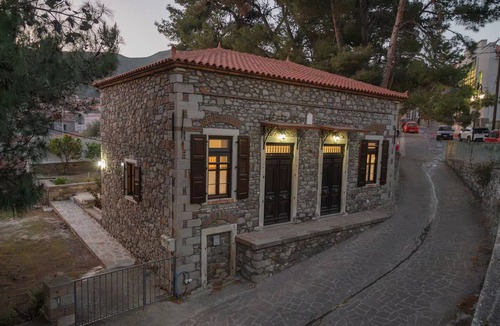Eresos House | Galinos-traditional house A