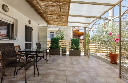 Fanari Apartment | Garden Rooms