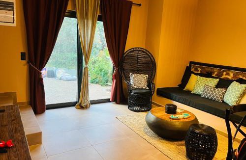 Varkiza Villa | Garden villa two-bedroom suite