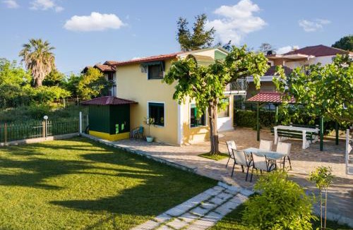 Nei Pori Villa | Georgia's Holiday Home, Panel Hospitality Homes & Villas