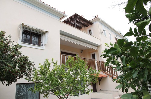 Poros Villa | Gerani House Located at a quite neighborhood near to Askeli beach & supermarket