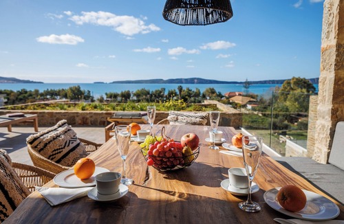 Gialova Villa | Gialova SUNSET VILLA with Seaview and Private Pool and 3 Bedrooms