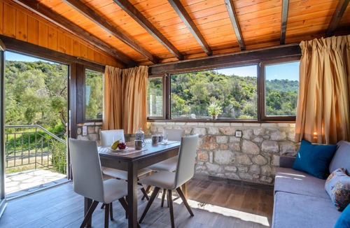 Sithonia Apartment | Glafki Luxury Apartments
