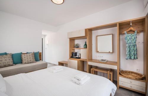 Ayios Pandeleimon Hotel | Glykeria Hotel