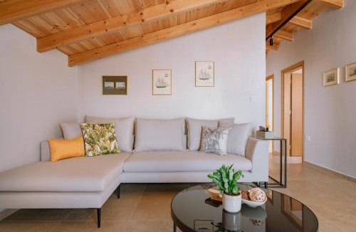Nea Iraklitsa Apartment | Goddess Thea Sea Apartment!