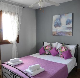 Sourpi Apartment | Goddesses Villa 2 in Nies