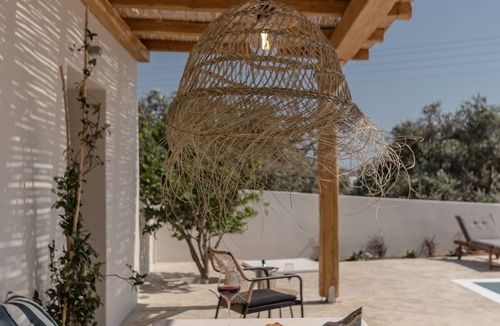 Vivlos Villa | Golden Sand Superior Villa
