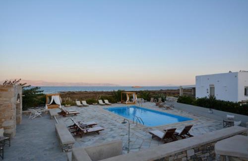 Chrissi Akti Villa | Golden Sea Villas