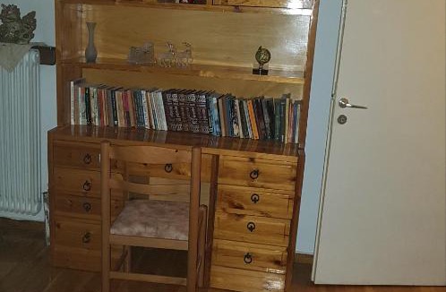 Trikala Apartment | Goodbye, Lenin