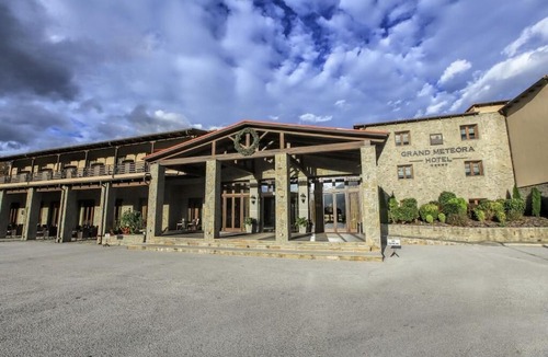 Kastraki Hotel | Grand Meteora Hotel