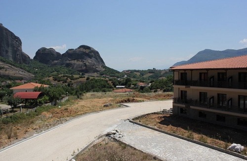 Kastraki Hotel | Grand Meteora Hotel