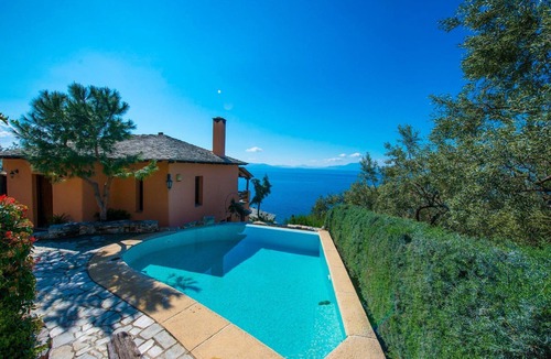 Agios Vlassios Villa | Great Pelion Villa | Villa 2 Cypresses | 4 bedrooms | Private Pool | Aghios.