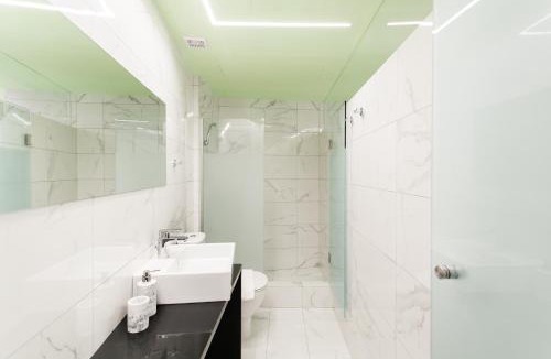 Thissio Apartment | Greece U Around Athens Thissio Suites