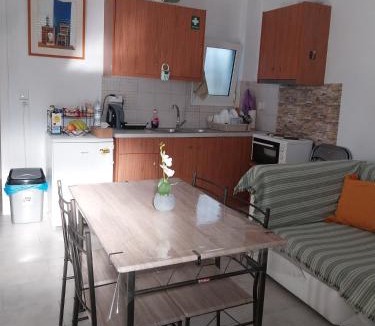 Ano Chalikas Apartment | Green Living