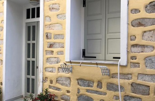 Ermoupoli House | Ground Floor Room