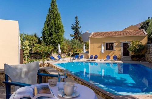 Douliana House | Group accommodation in Crete separate houses
