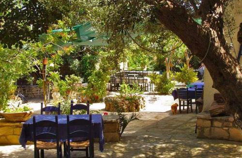 Douliana Apartment | Group Accomodation, Heliopetra Studios And Houses