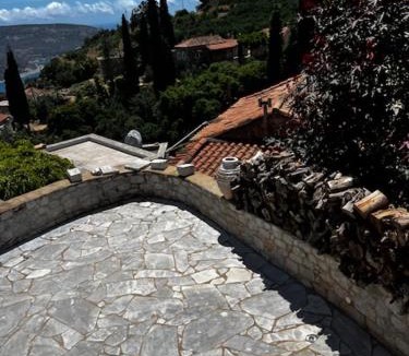 Oitylo House | Guest house Voitylon
