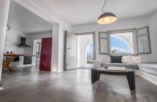 Naxos Villa | Halcyon Suites and Villas Naxos