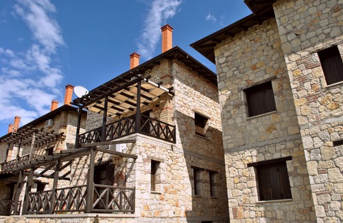 Psakoudia Apartment | Halkidiki Luxurious Stonehouses