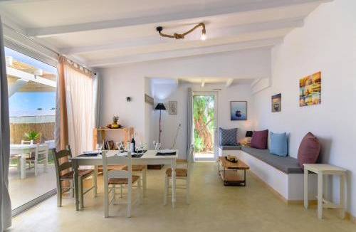 Pigianos Kampos House | Hara's Beach Villa