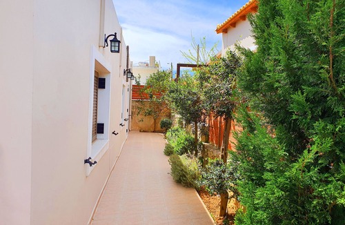 Pikris Villa | Harma Villa with Private Pool