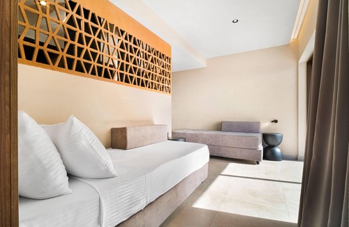 Pefki Hotel | Harmony E Rock Hotel