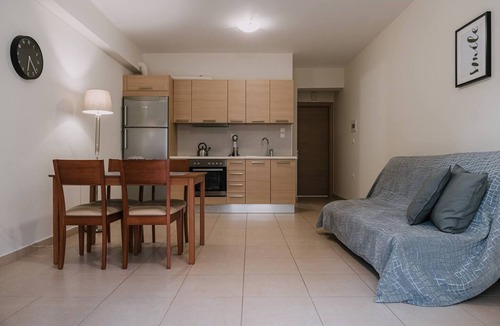 Tolo Apartment | HB Modern Apartment IInn