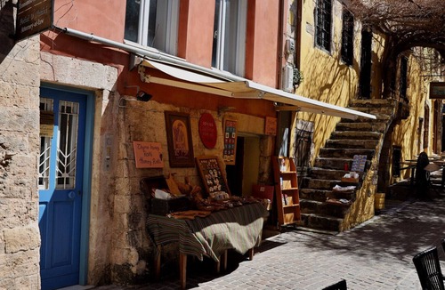 Old Town Apartment | Helianthi apartment-studio,Chania Old town