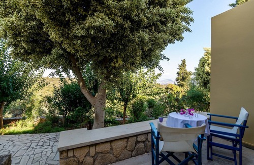 Douliana Apartment | Heliopetra Studios, Douliana village