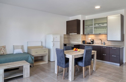 Pilalimata House | Helios Studios & Apts