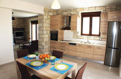 Kastri House | Here, about 60 km from Iraklio or Heraklion, a very relaxing area of Crete awaits you.