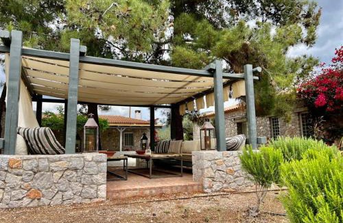 Ermionida House | Hermione Hills Luxury Cottage by Goutos Luxury Living