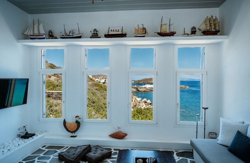 Chrisopigi Villa | #HH03 SEAFRONT VILLA OVERLOOKING CHRYSOPIGI