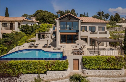 Antipata Villa | Hidden Luxury Gem Of Kefalonia - Villa Karmaniolos